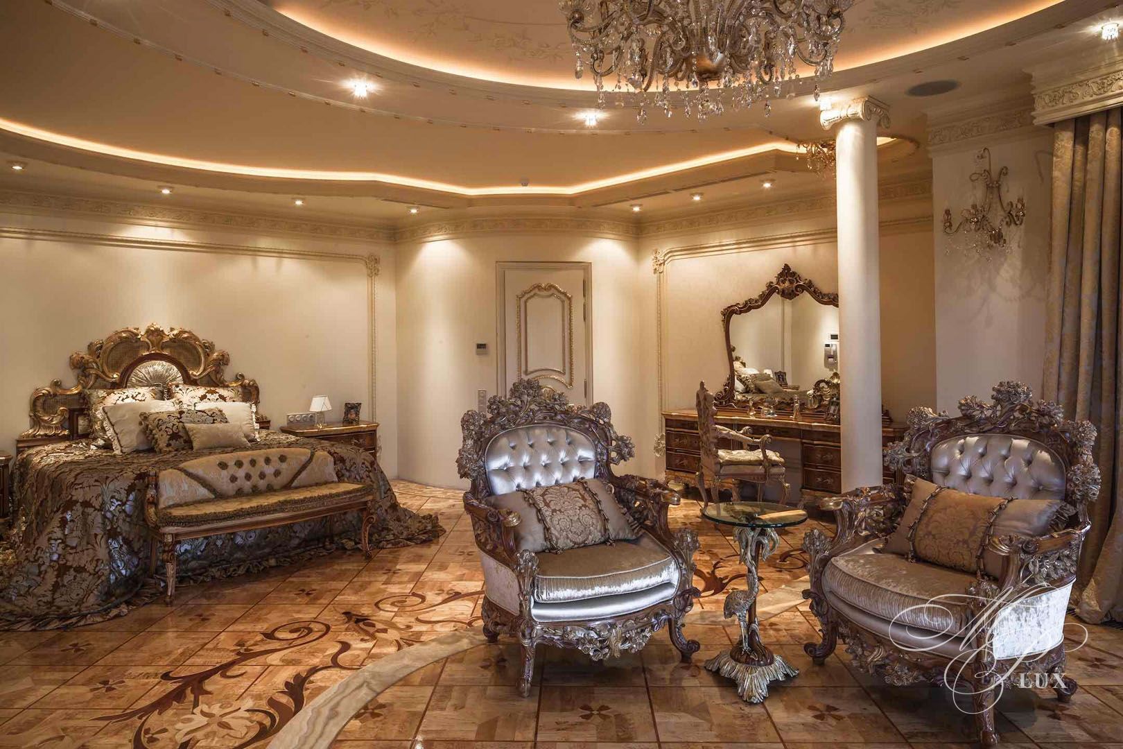 Балтия classical style bedroom