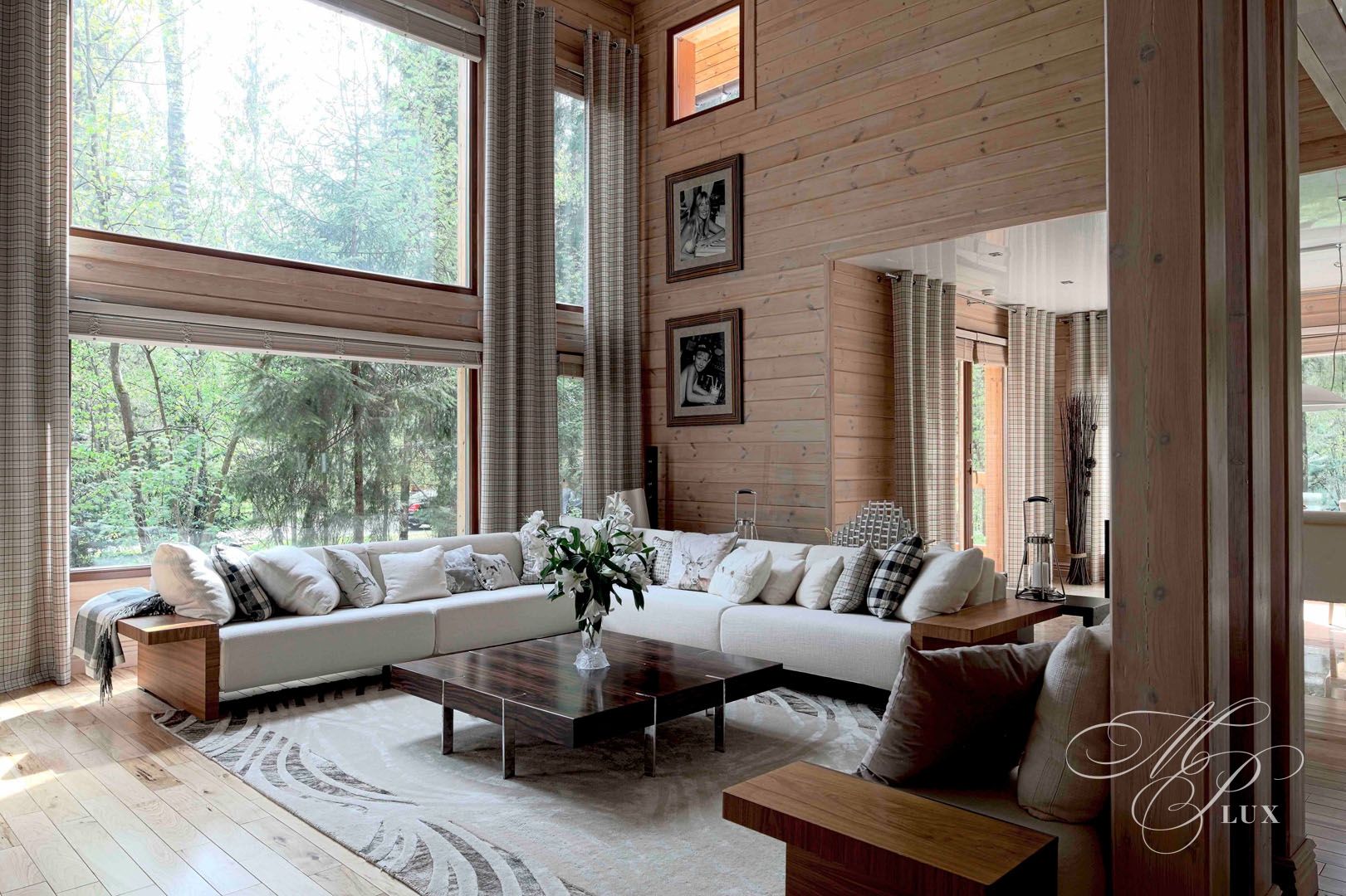 Фортуна Курбат гостиная с панормаными окнами