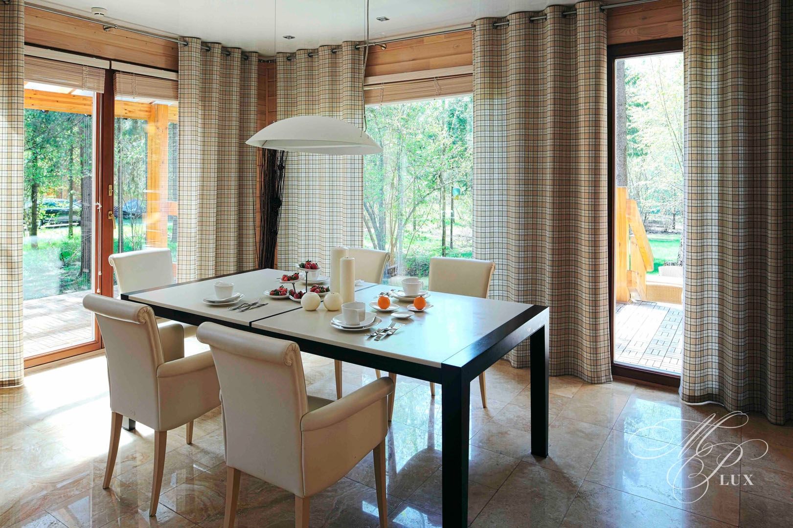 Фортуна Курбат столовая зона