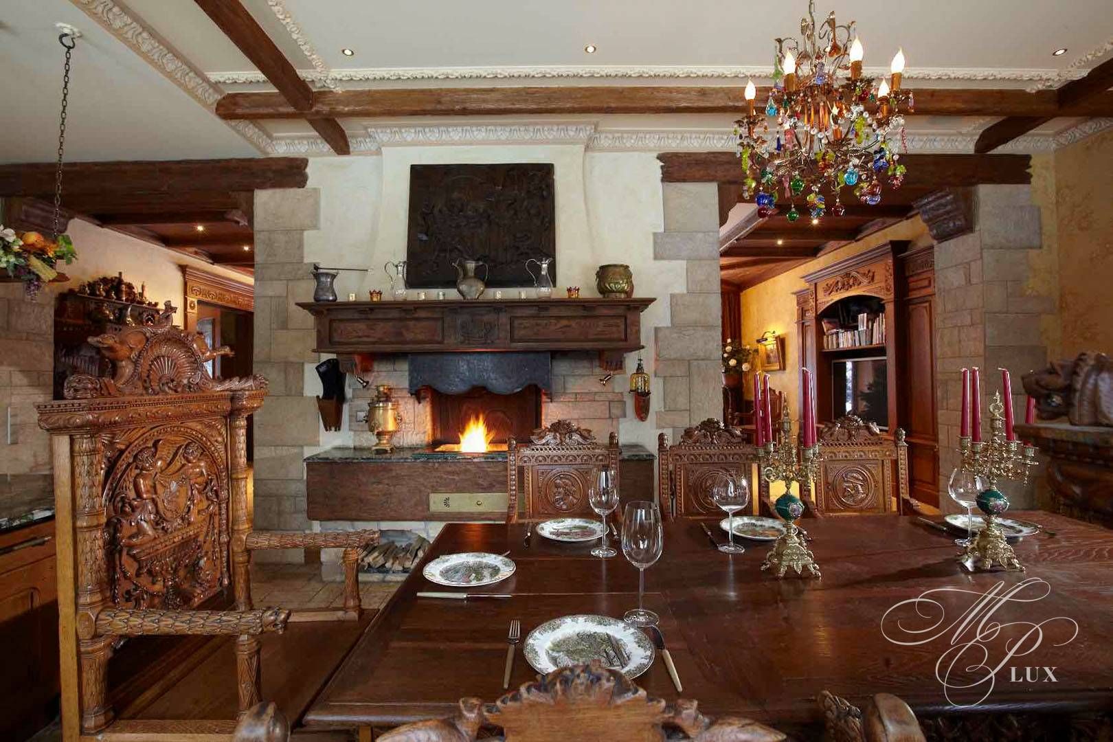 дизайн в средневековом стиле